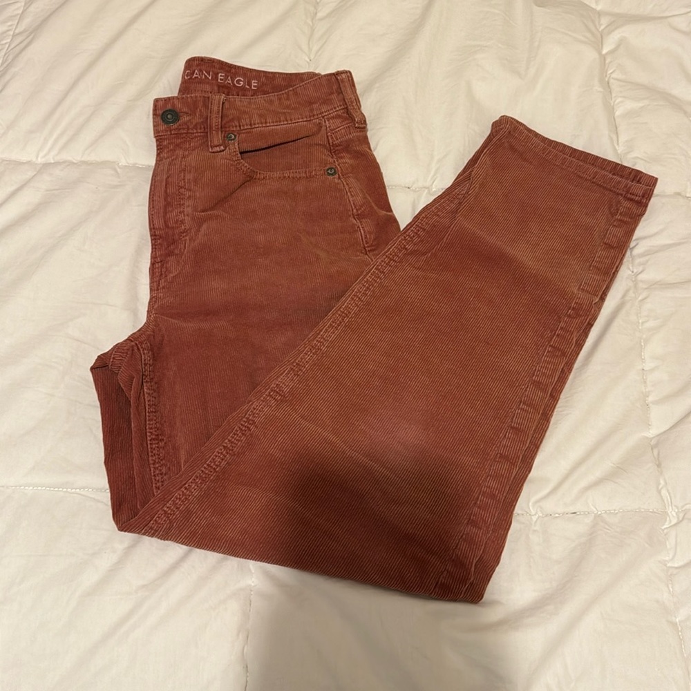 American Eagle Corduroy Pants! Size 4!